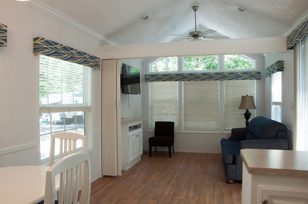 Sea Pines Loft Cottage 7 Swainton 외부 사진